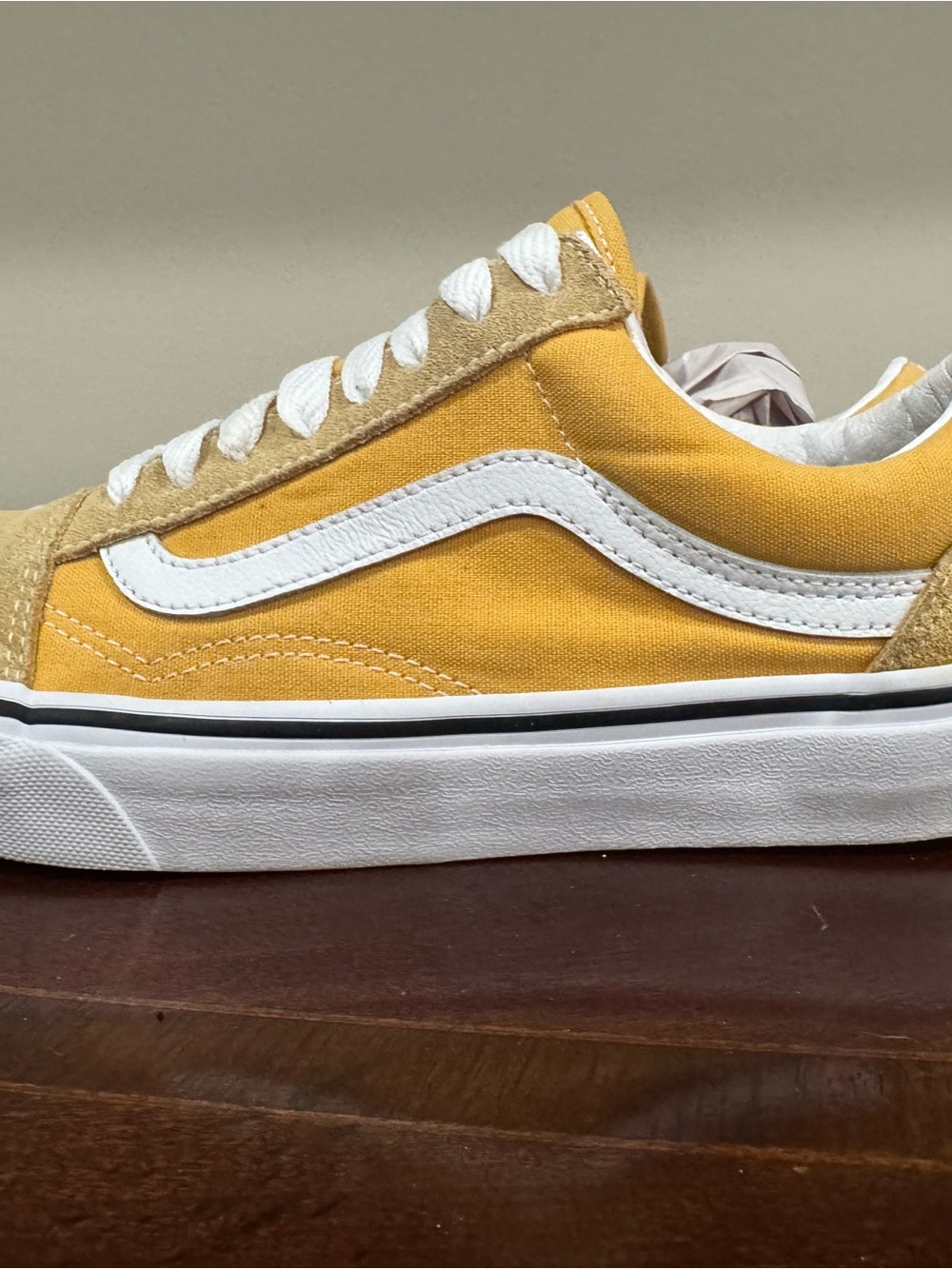 Unisex Vans Old Skool  "Ochre" (mustard yellow) Colorway Size M 7.5/W 9